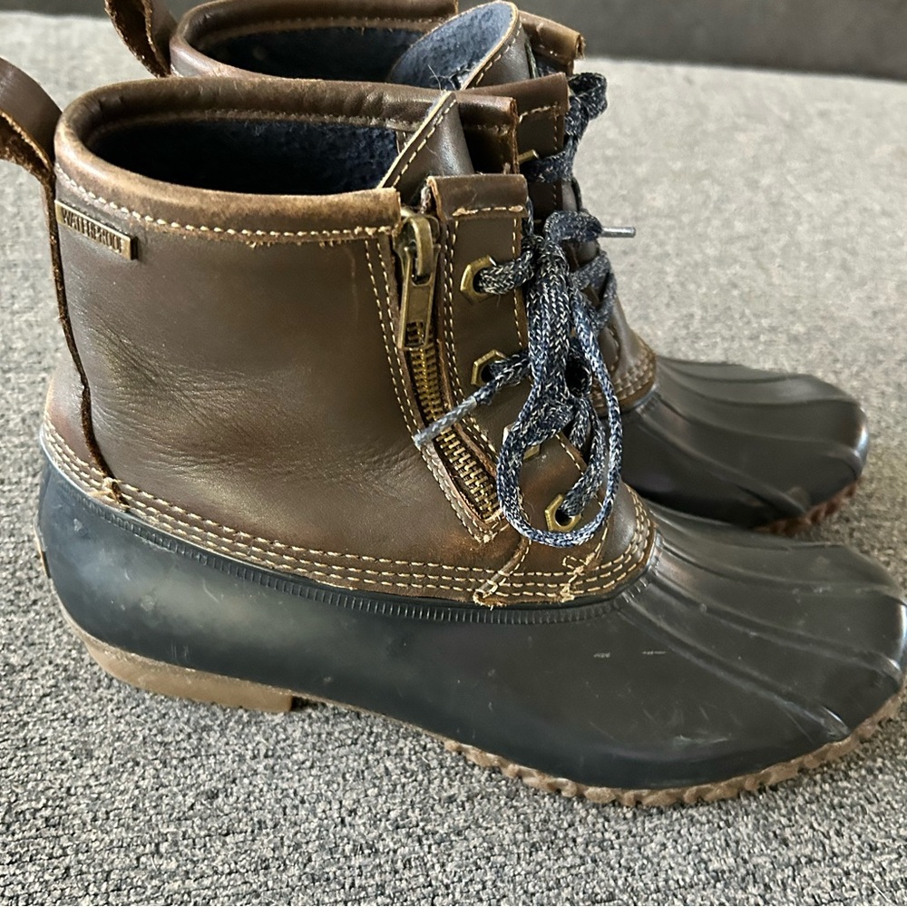 G.H. Bass & Co Lace‎ Up Rain Duck Boots with zippers Size 8 - Picture 3 of 11